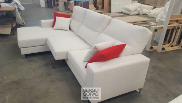 modelo gandía chaise cojines rojos 68